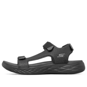 On-the-GO 600 Sandalias deportivas de velcro para exterior, con puntera abierta y tacón plano, totalmente negras