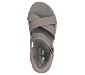 Skechers Slip-ins Relaxed Fit: Desenfadado – A algún lugar soleado