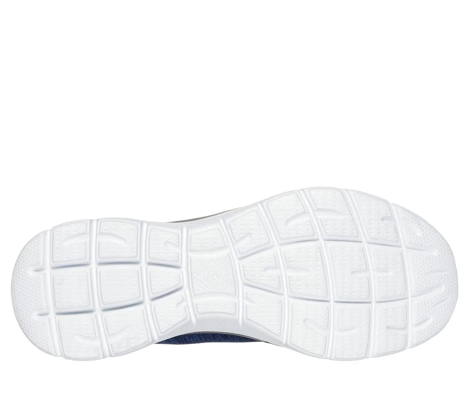 Skechers Slip-ins: Summits – Conjunto para el día a día Skechers Slip-ins: Summits – Conjunto para el día a día