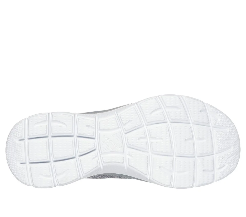 Skechers Slip-ins: Summits – Conjunto para el día a día Skechers Slip-ins: Summits – Conjunto para el día a día